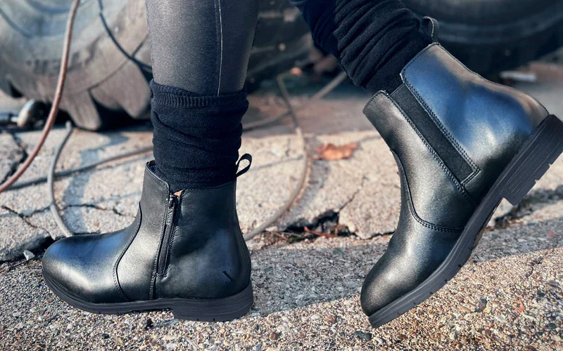 Omega-Electrical-Hazard-EH-Rated-Womens-Steel-Toe-Safety-Boots-Full-Grain-Sleek-Black-Leather-8